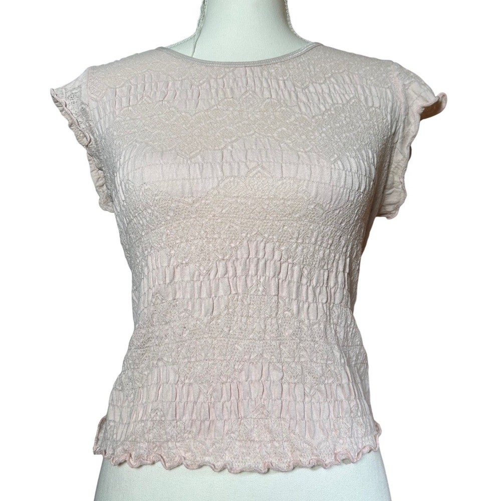 Y2K G.A.S.‎ Baby Tee Medium Pink Textured Smocked Cap Sleeve Top Casual Stretch